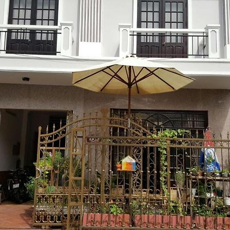 Little Home Hostel Vinh Hai 외부 사진