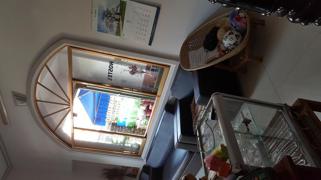 Little Home Hostel Vinh Hai 외부 사진