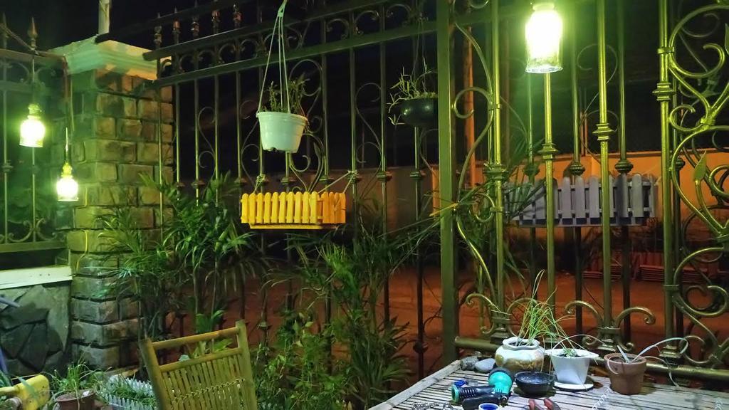 Little Home Hostel Vinh Hai 외부 사진